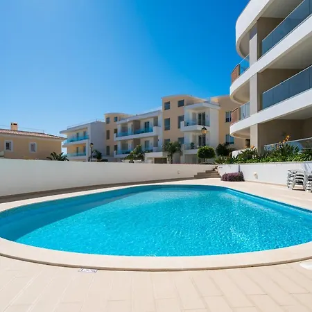 Porto De Mos 105 By Destination Algarve لاغوس