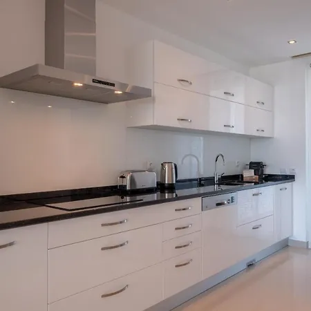 Porto De Mos 105 By Destination Algarve Apartment
