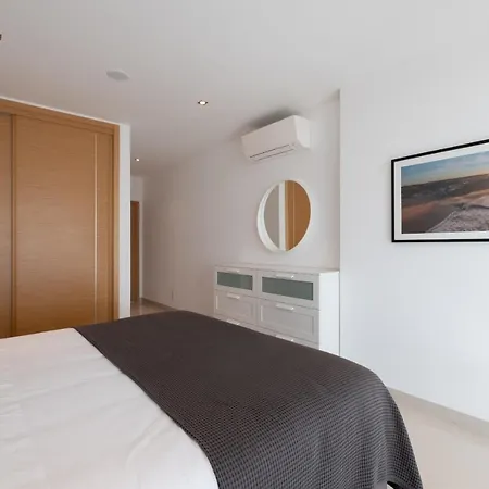 Porto De Mos 105 By Destination Algarve *