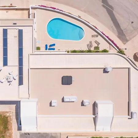 Porto De Mos 105 By Destination Algarve *