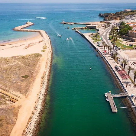 Porto De Mos 105 By Destination Algarve لاغوس